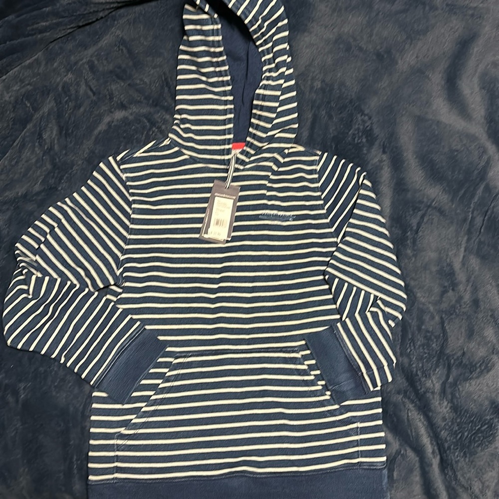 NWT boys Vineyard Vines Hoodie